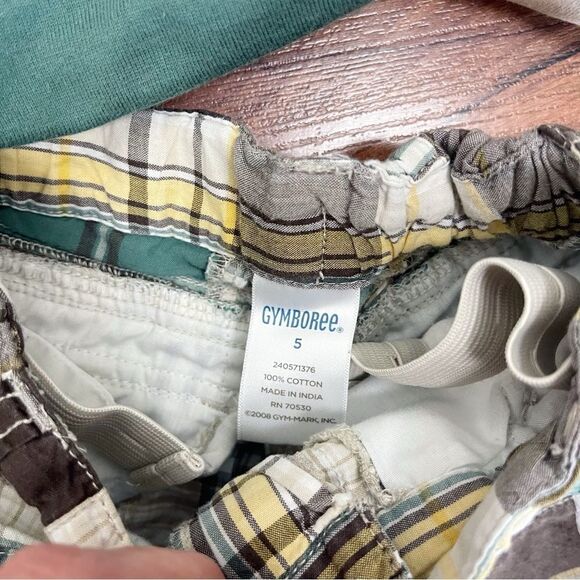 Gymboree Set of 3 Shirts and Matching Plaid Shorts - Picture 2 of 5